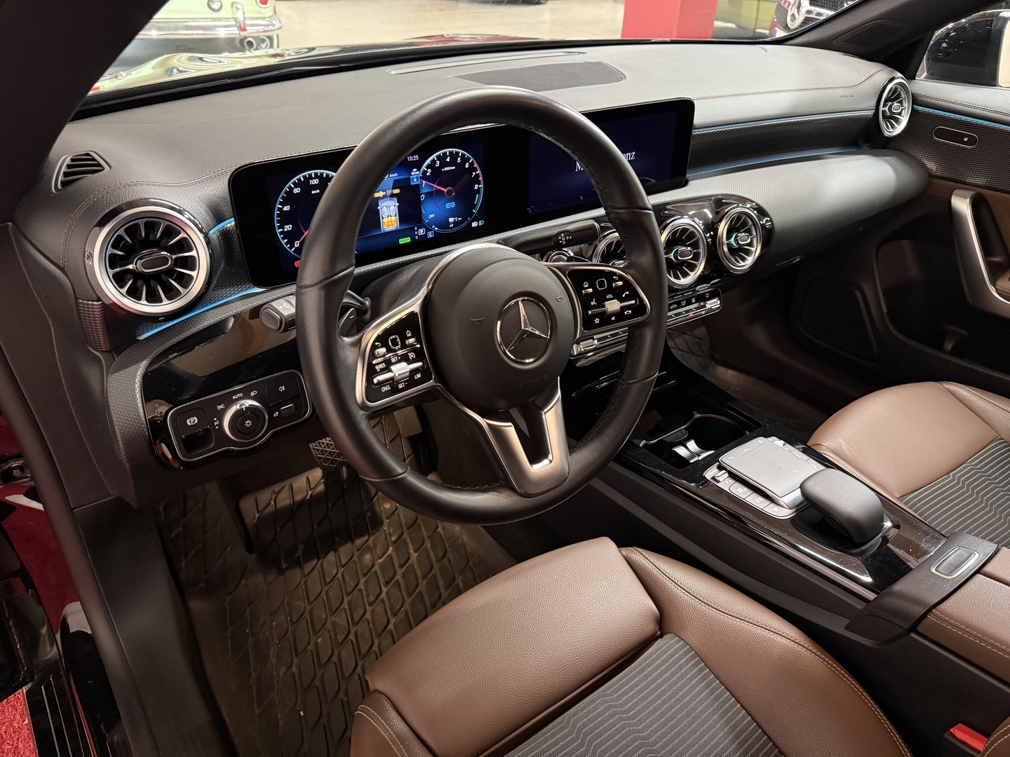 MERCEDES-BENZ CLA 2023