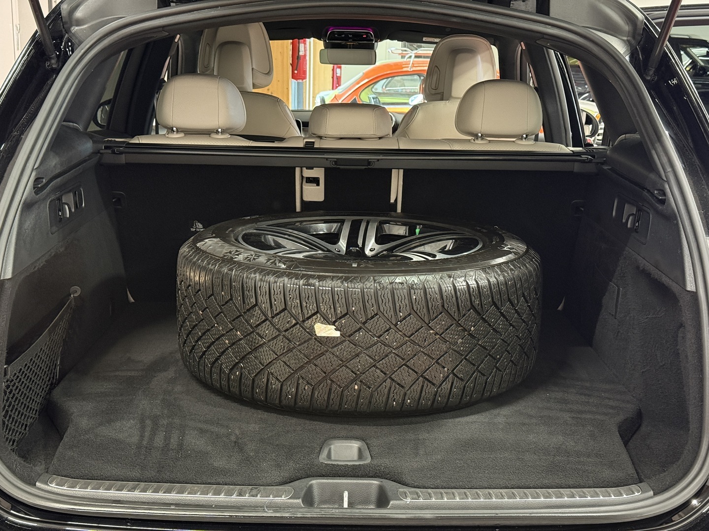 MERCEDES-BENZ GLC 2023