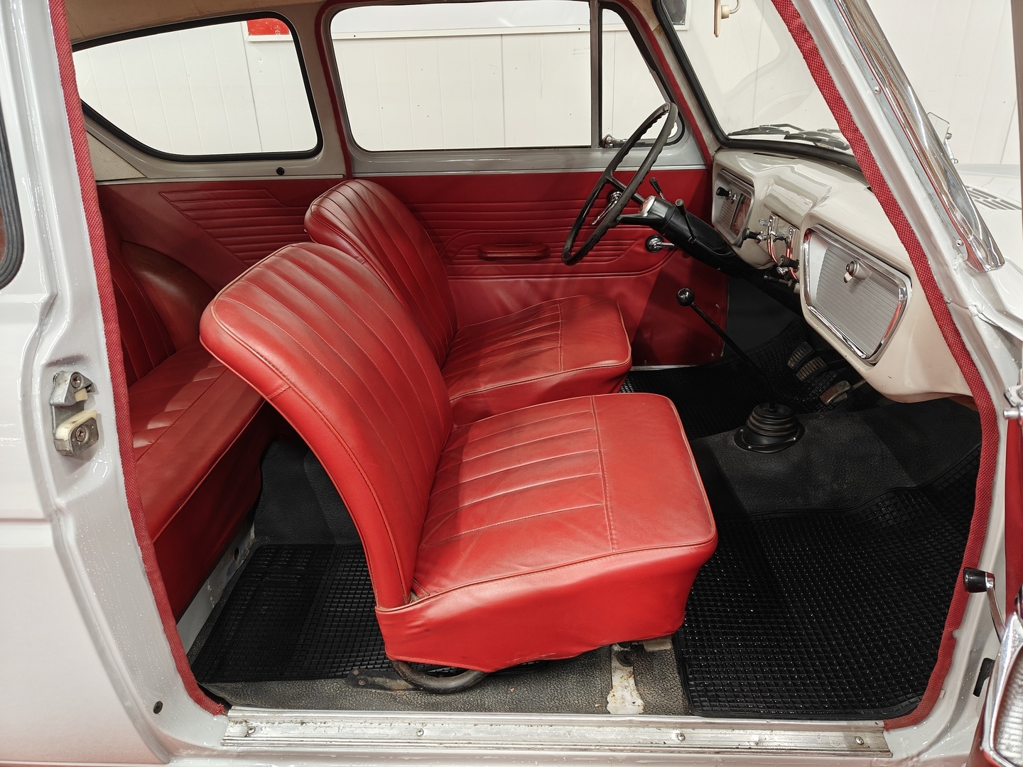 FORD Anglia 1966