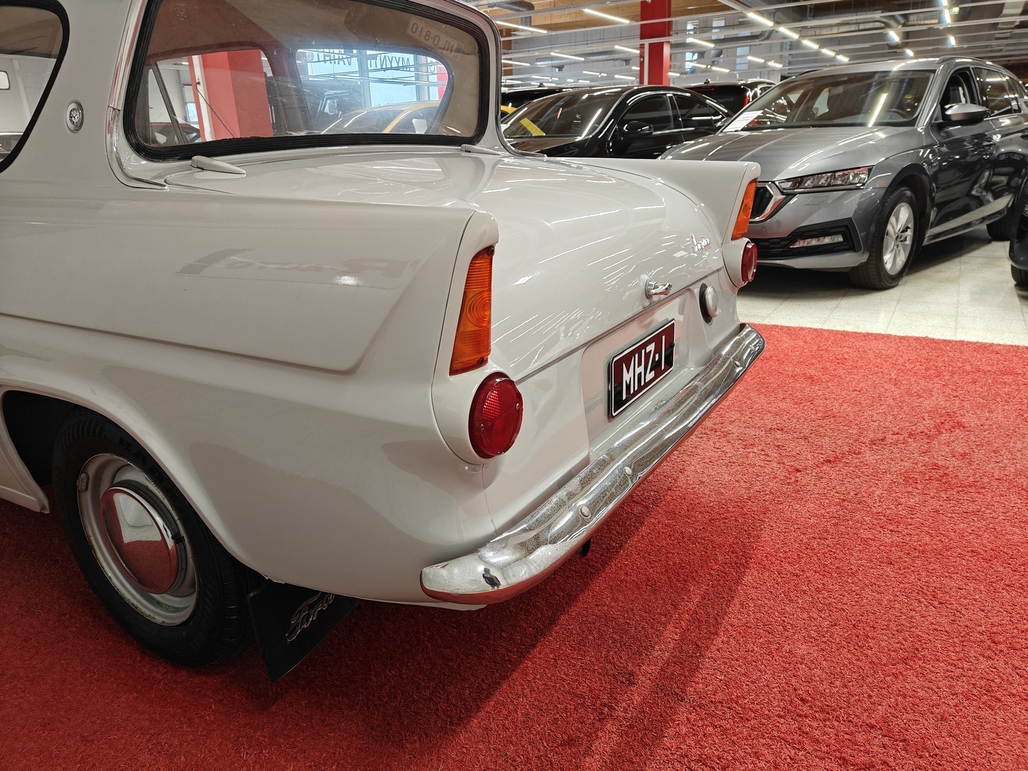 FORD Anglia 1966