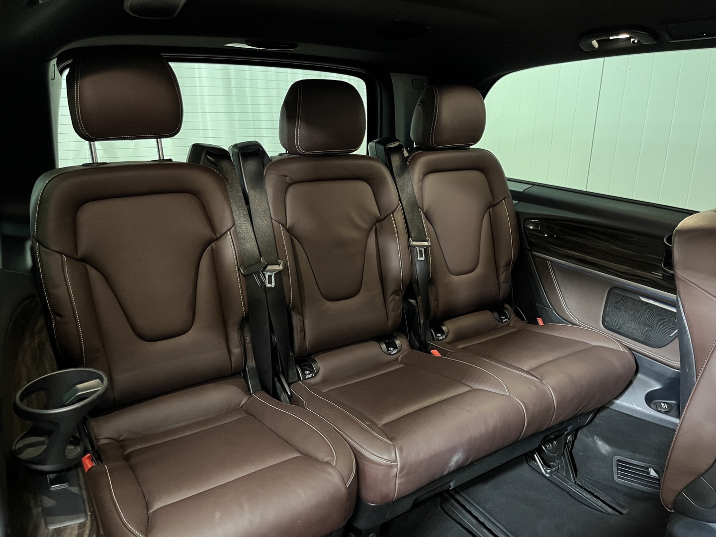 MERCEDES-BENZ V 2016