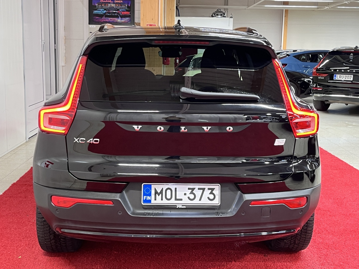 VOLVO XC40 2023