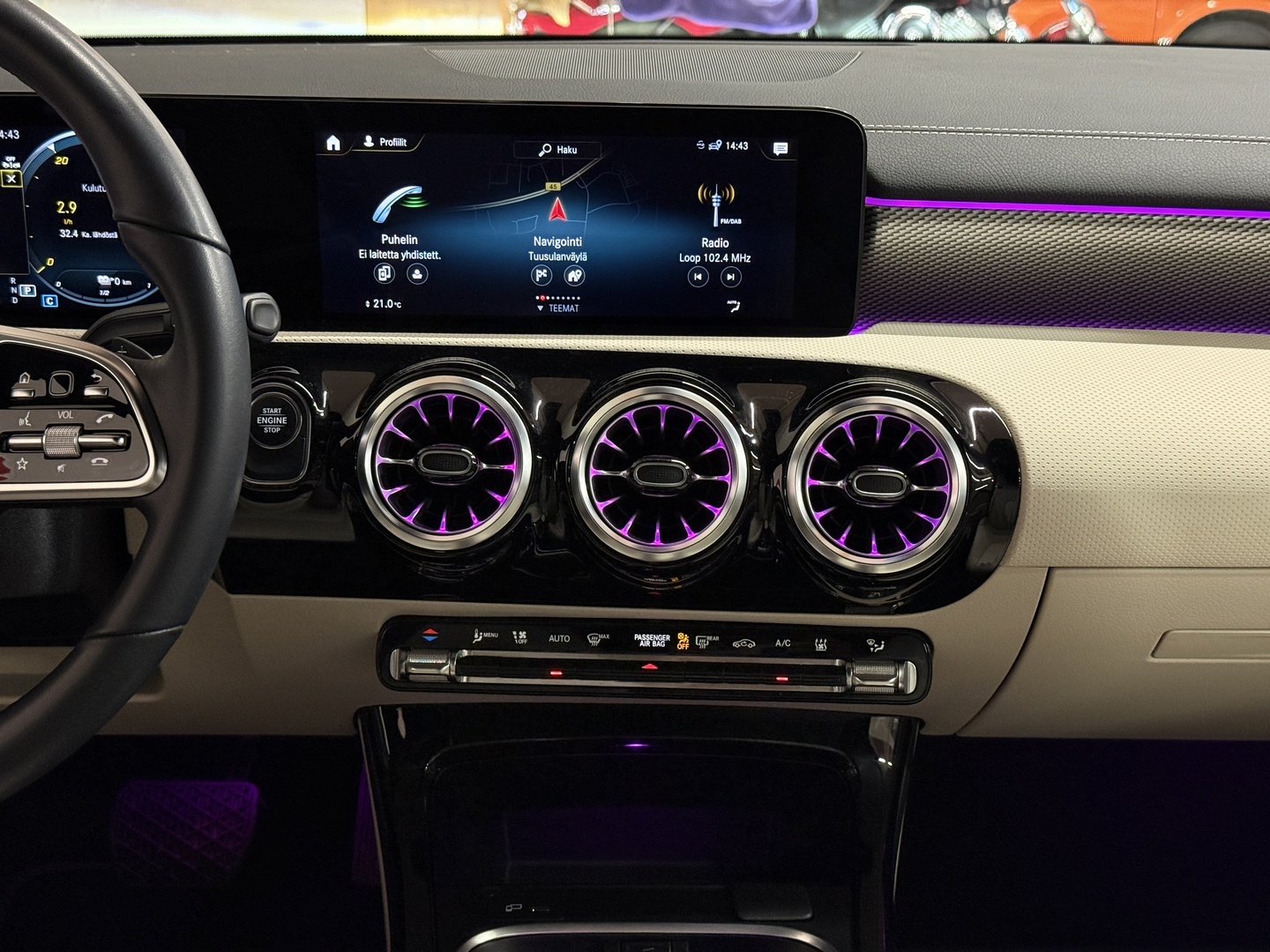 MERCEDES-BENZ CLA 2023