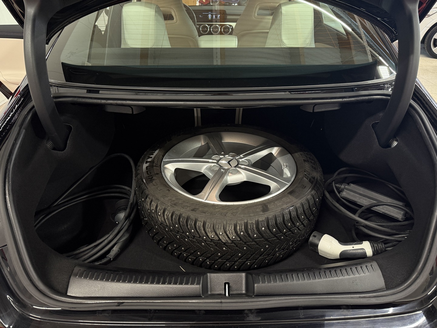 MERCEDES-BENZ CLA 2023