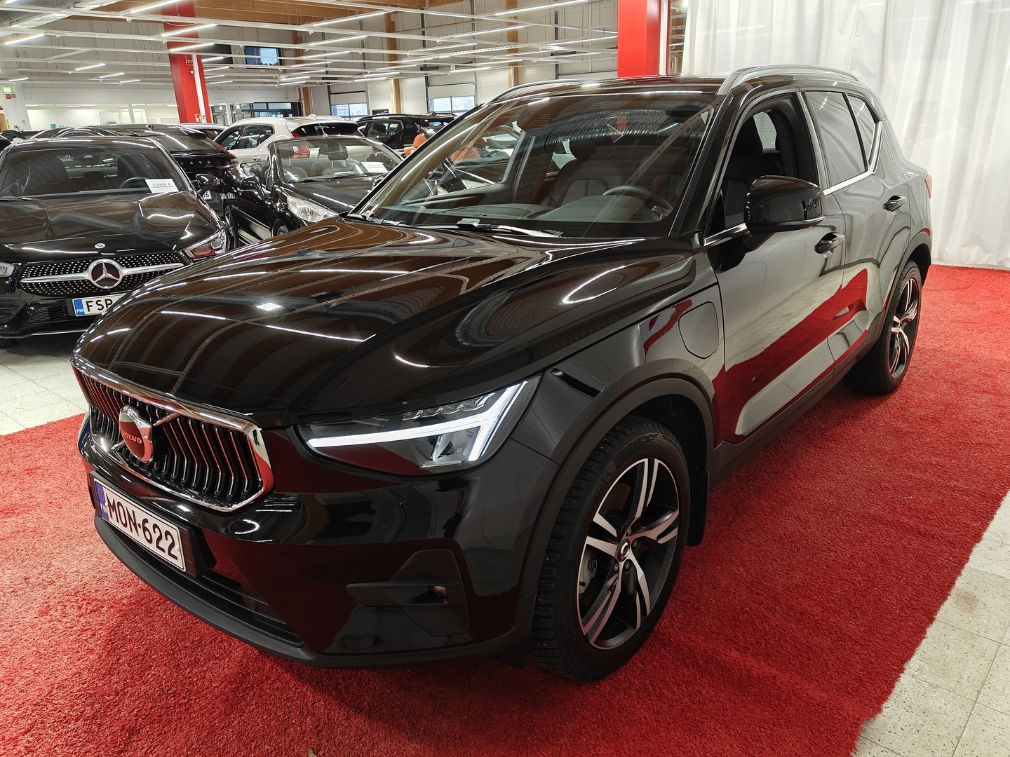 VOLVO XC40 2023
