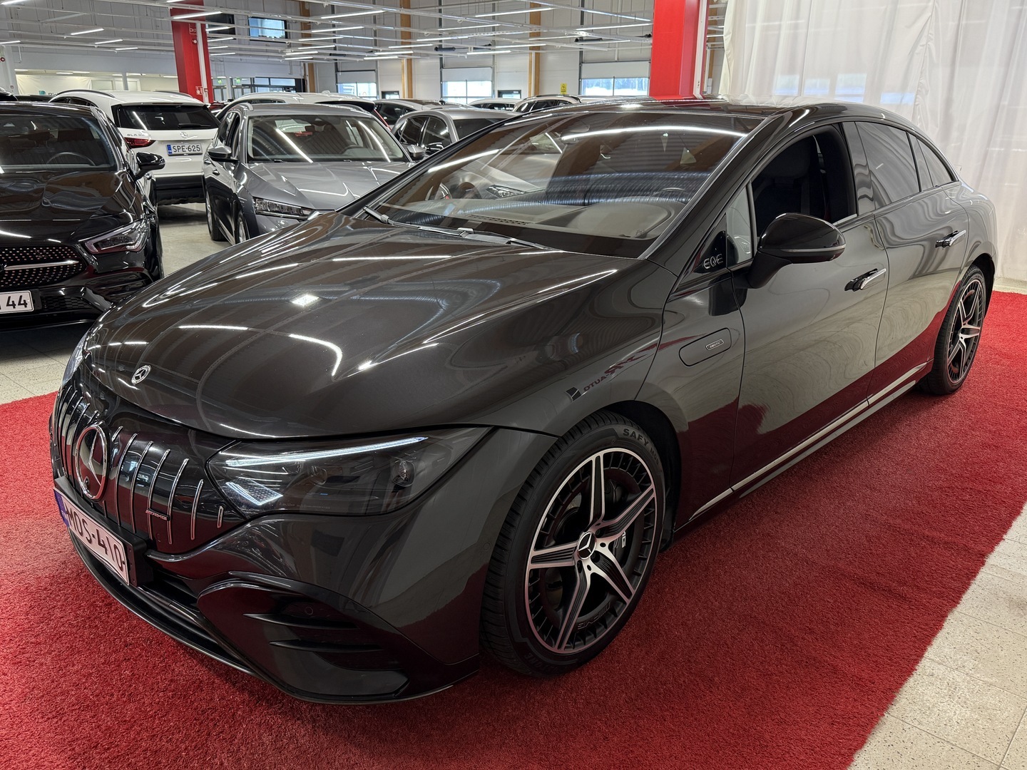 MERCEDES-BENZ EQE 2023