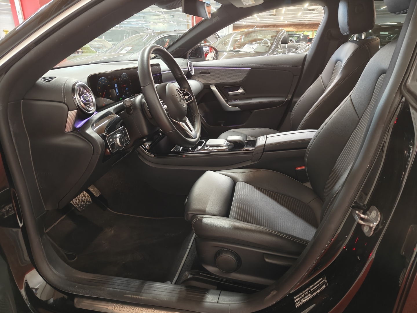 MERCEDES-BENZ CLA 2023