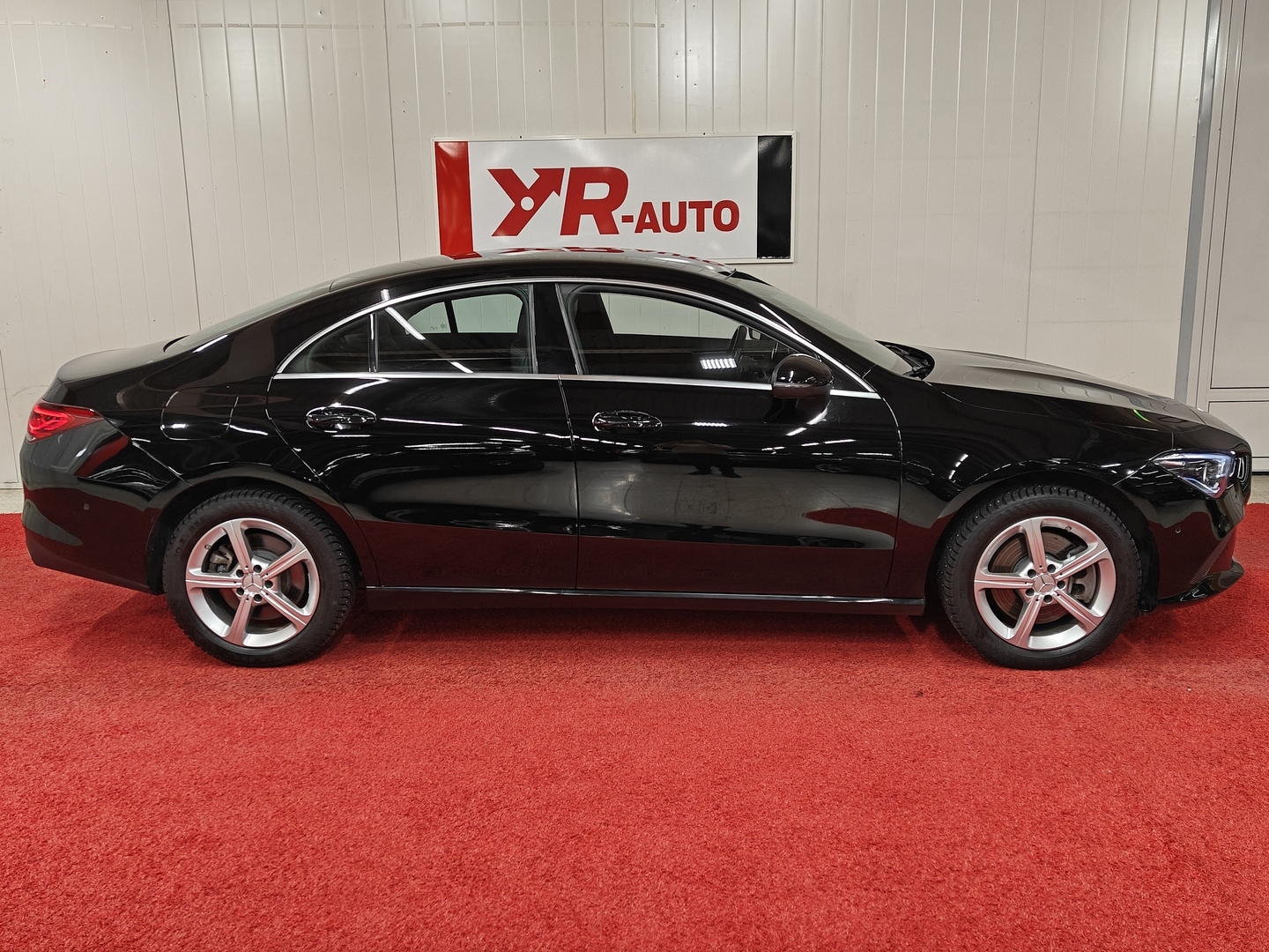 MERCEDES-BENZ CLA 2023