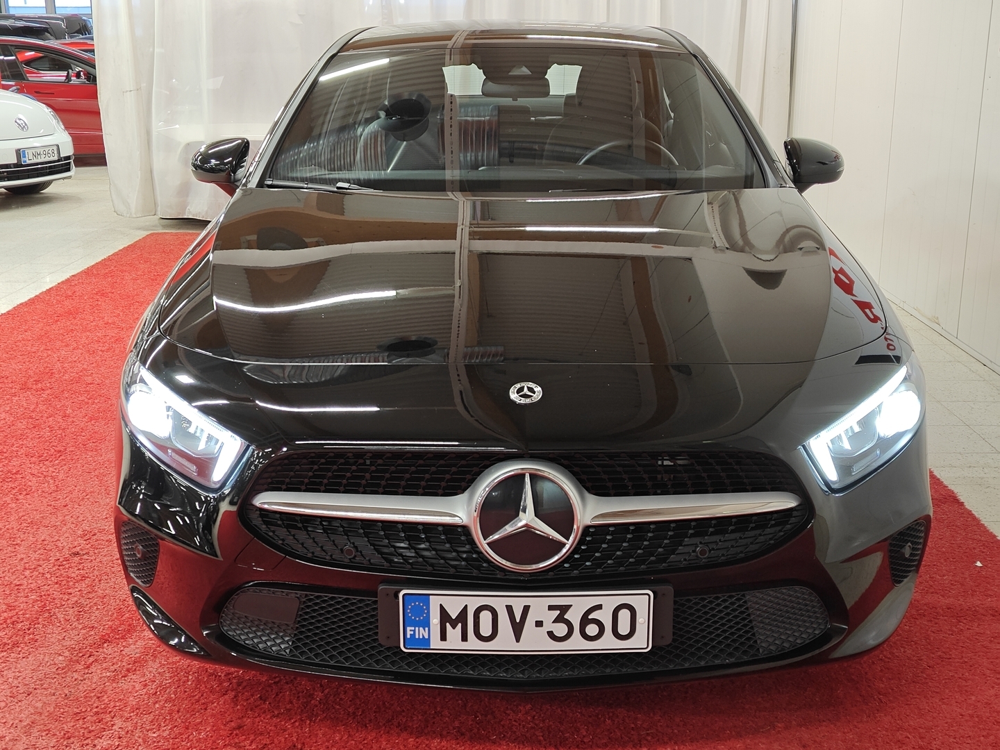 MERCEDES-BENZ A 2023