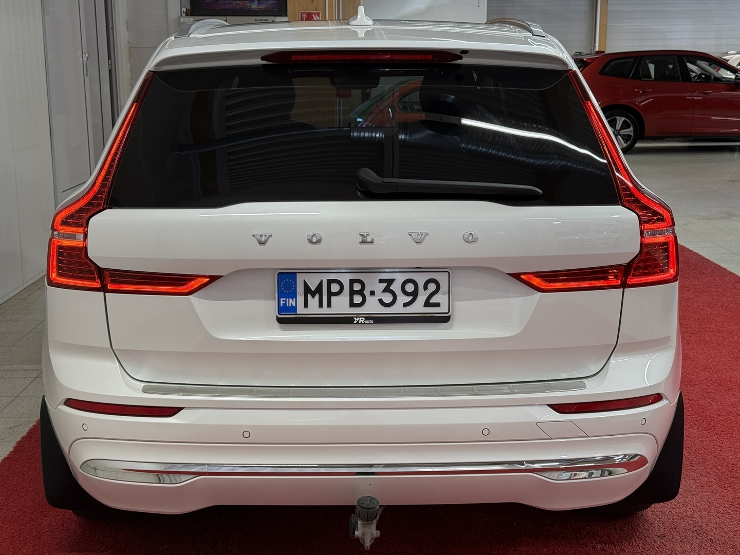 VOLVO XC60 4