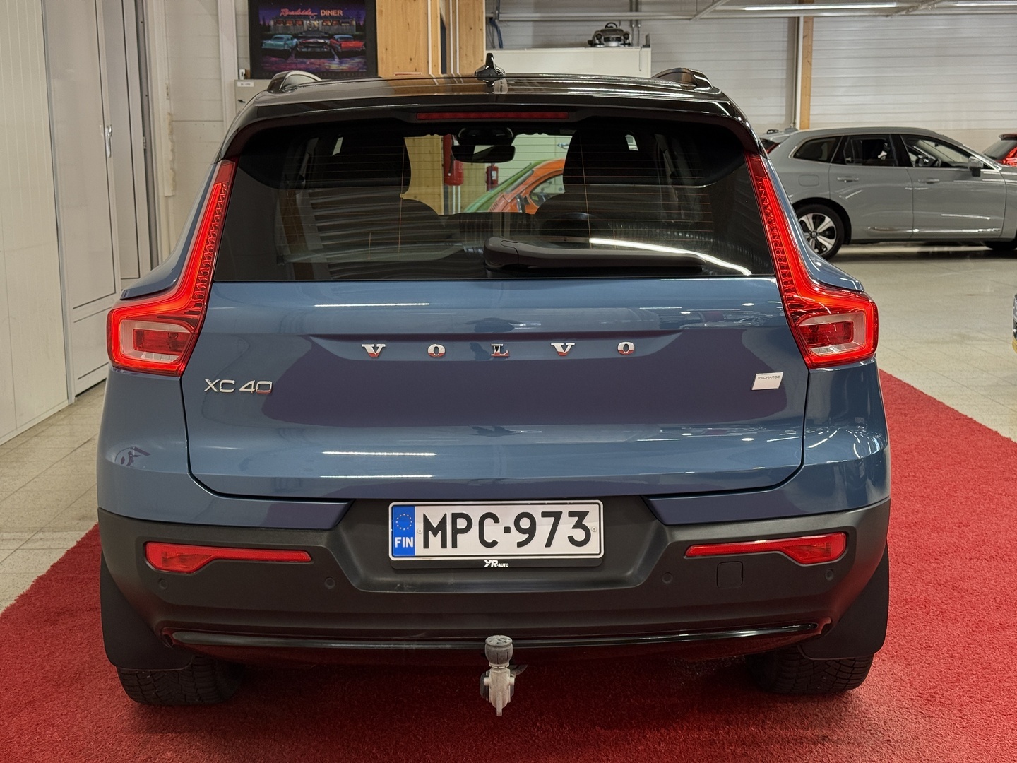 VOLVO XC40 2023
