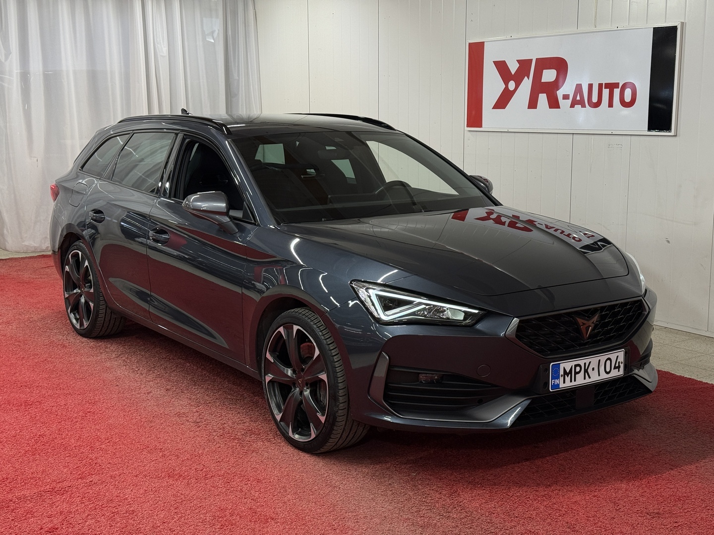 CUPRA Leon 2021