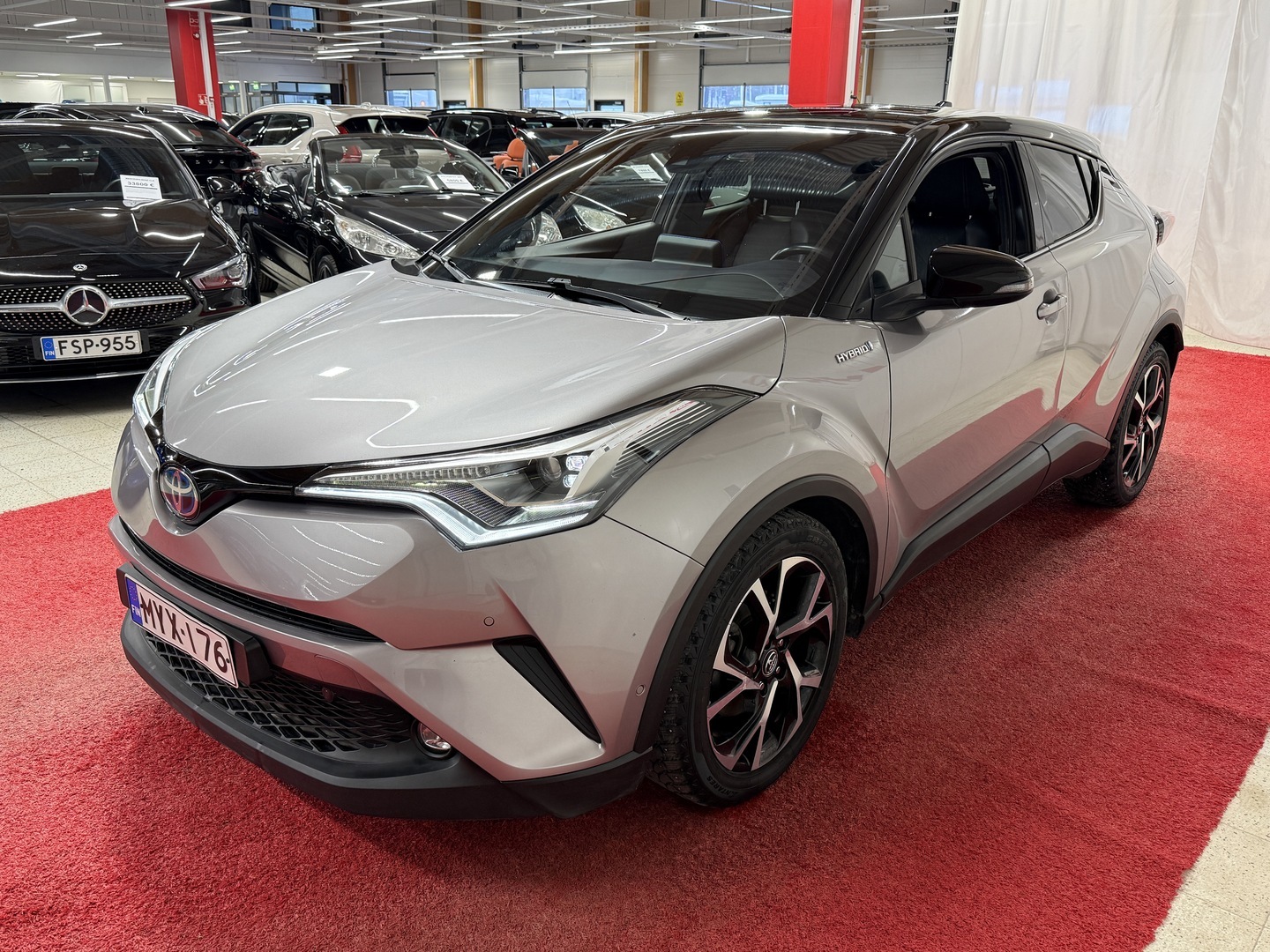 TOYOTA C-HR 2017