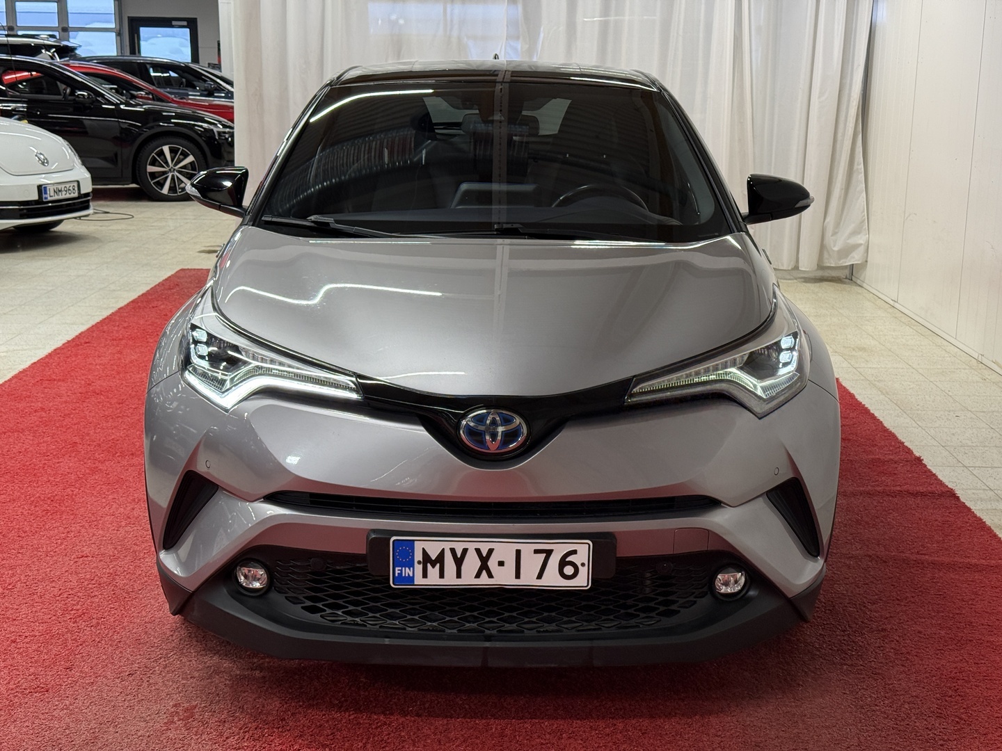 TOYOTA C-HR 2017
