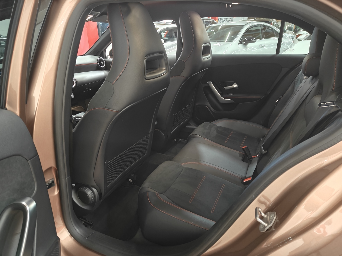 MERCEDES-BENZ A 2021