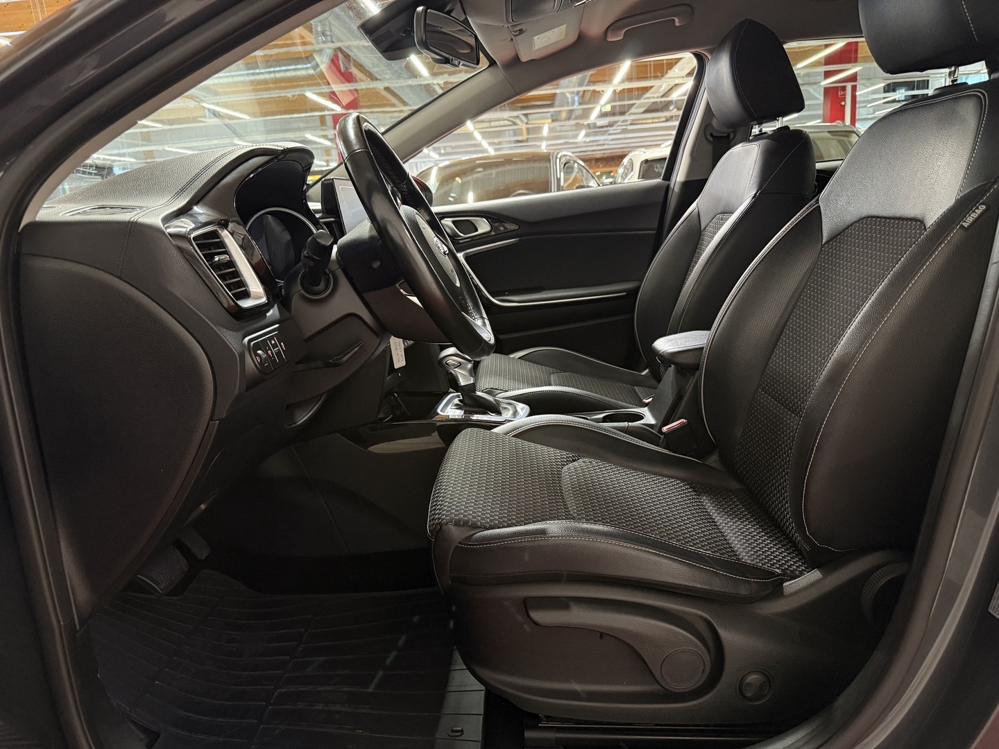 KIA Ceed 11