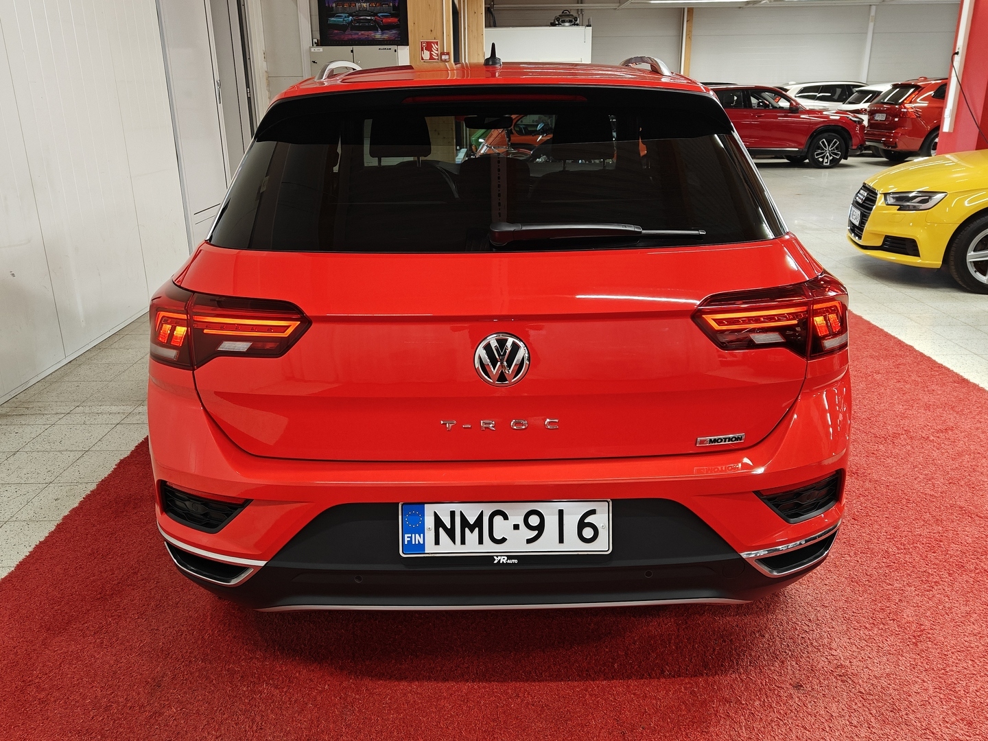 VOLKSWAGEN T-Roc 4
