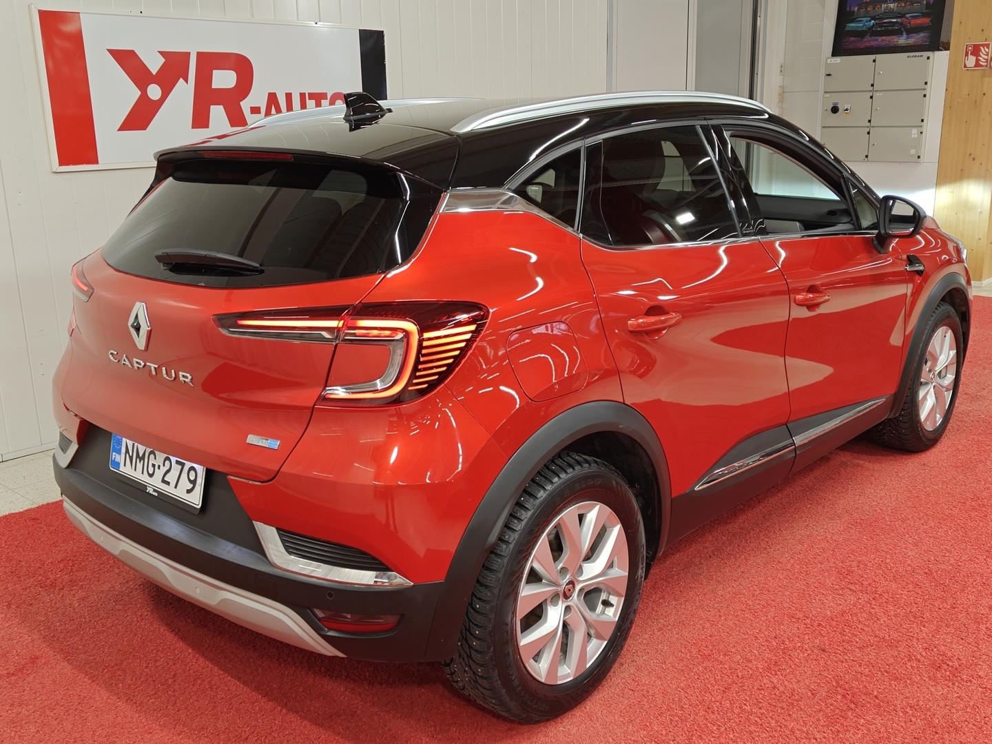 RENAULT Captur 2021