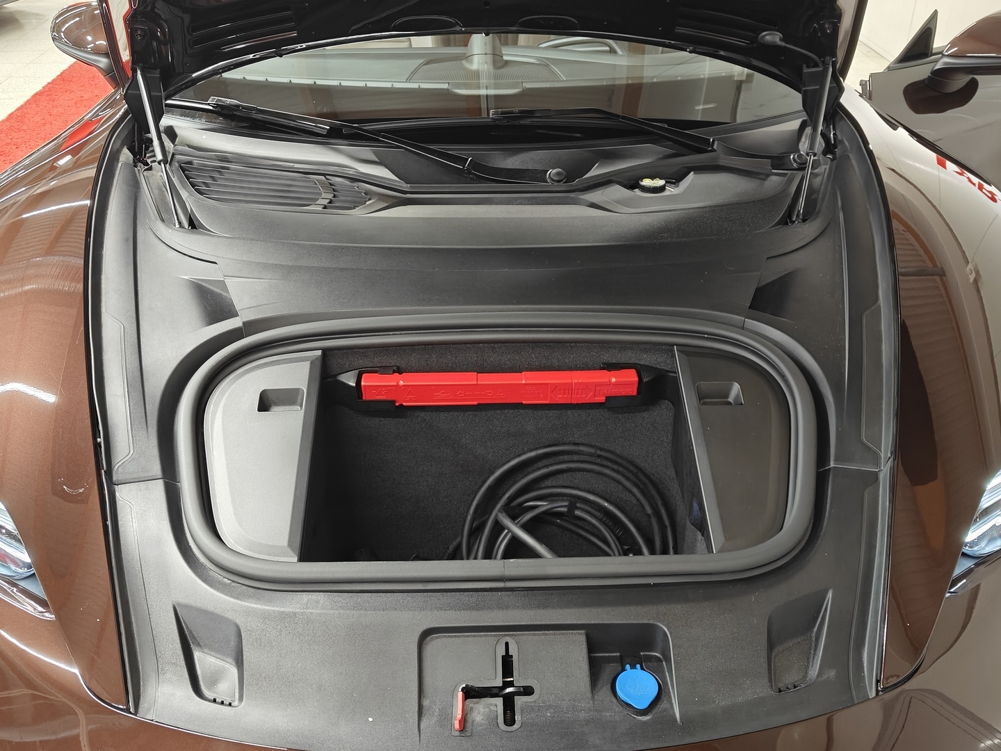 PORSCHE Taycan 2023