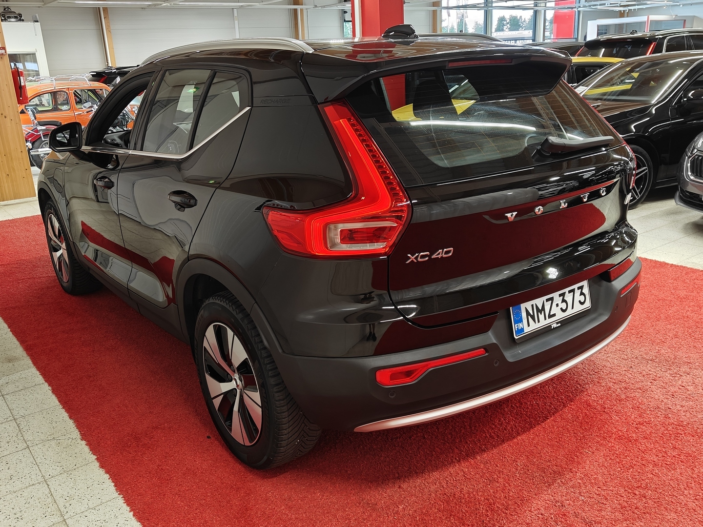 VOLVO XC40 2023