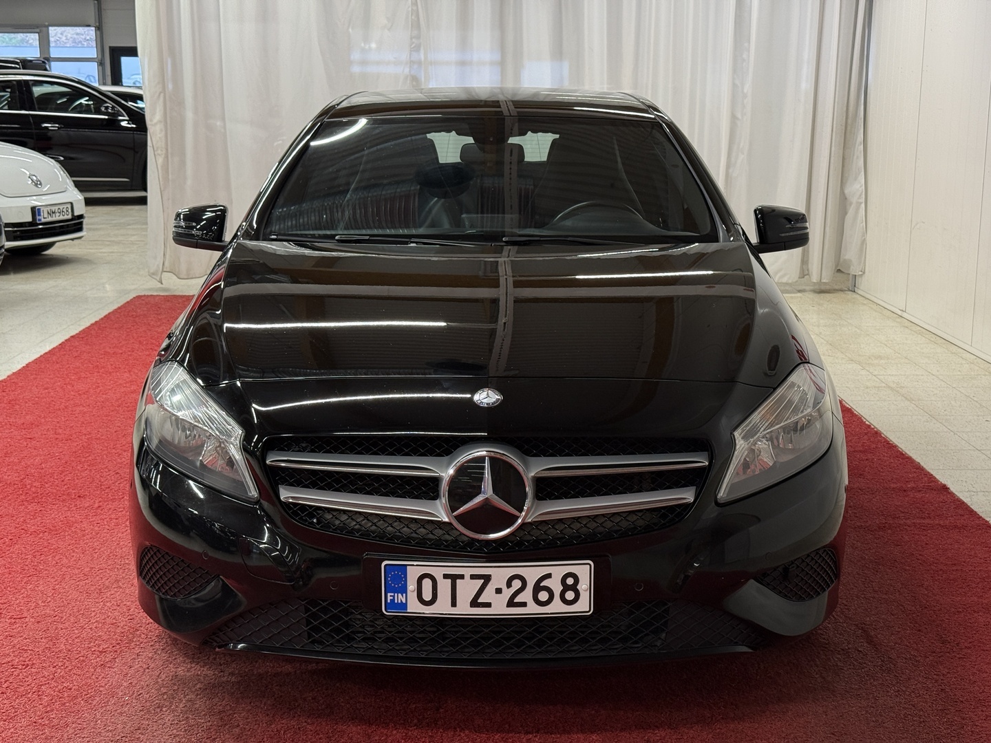 MERCEDES-BENZ A 2013