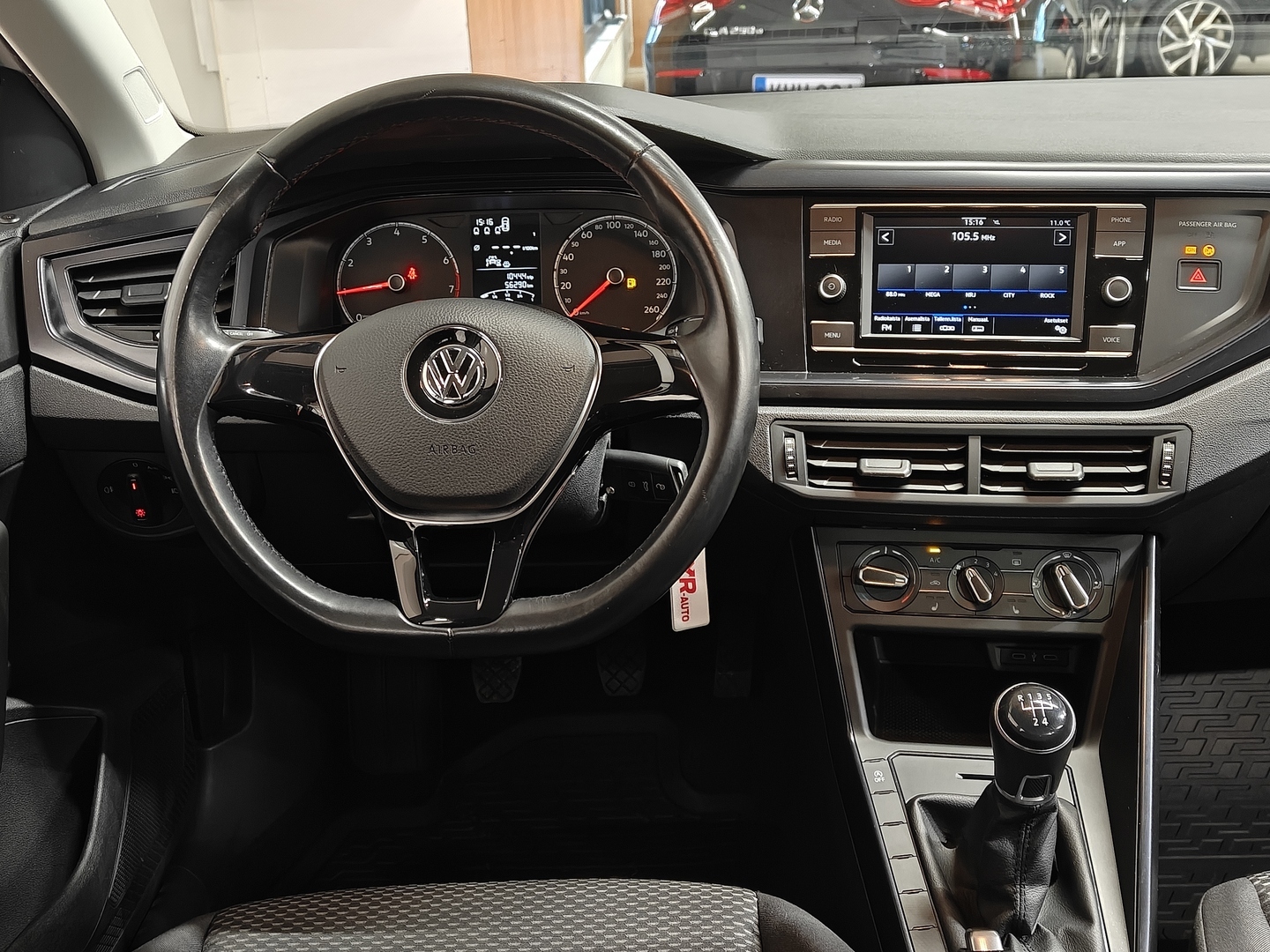 VOLKSWAGEN Polo 2020