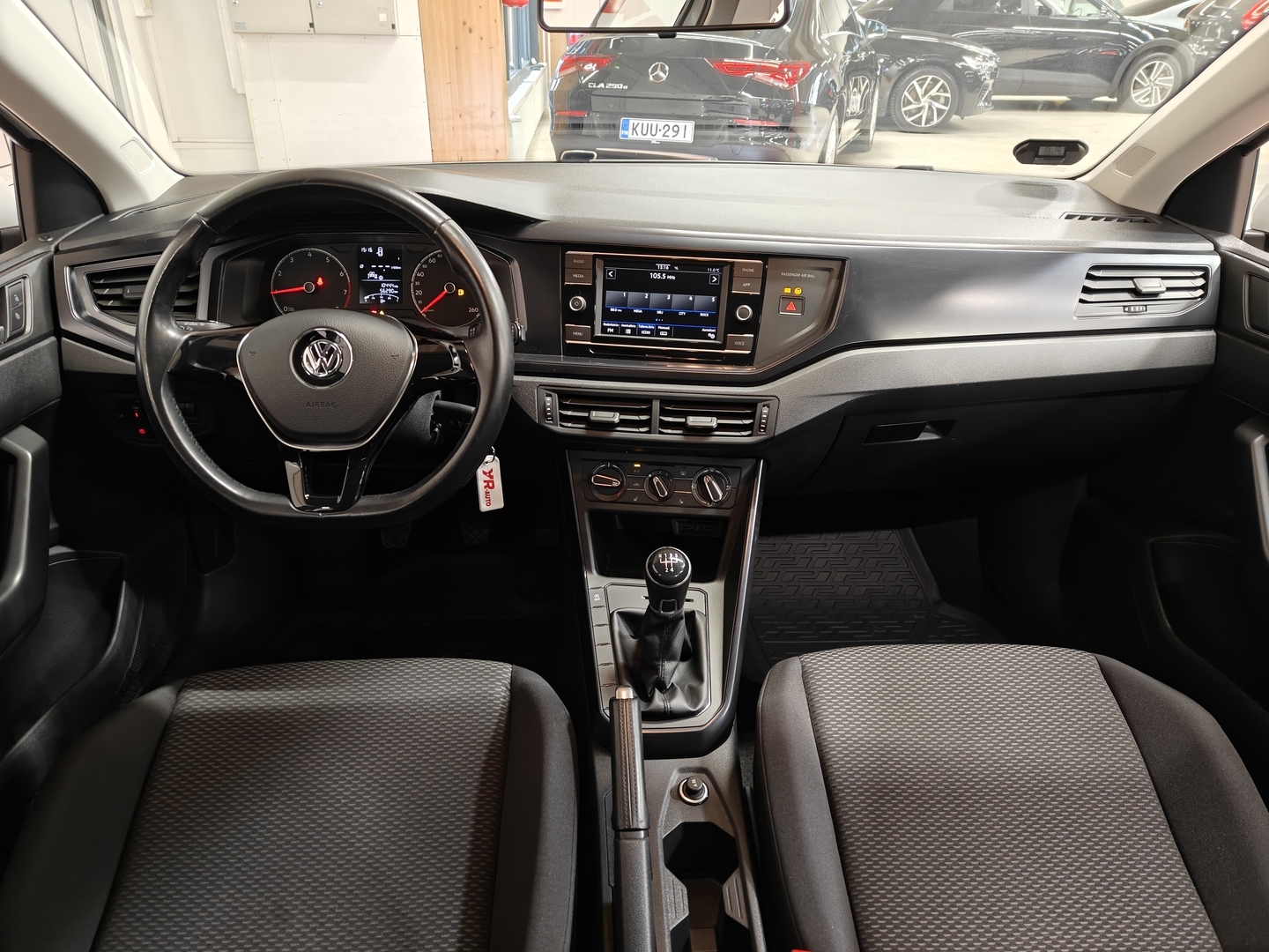 VOLKSWAGEN Polo 2020