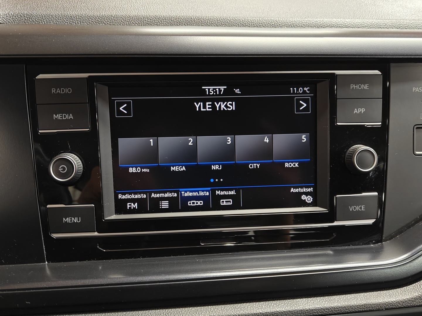 VOLKSWAGEN Polo 2020