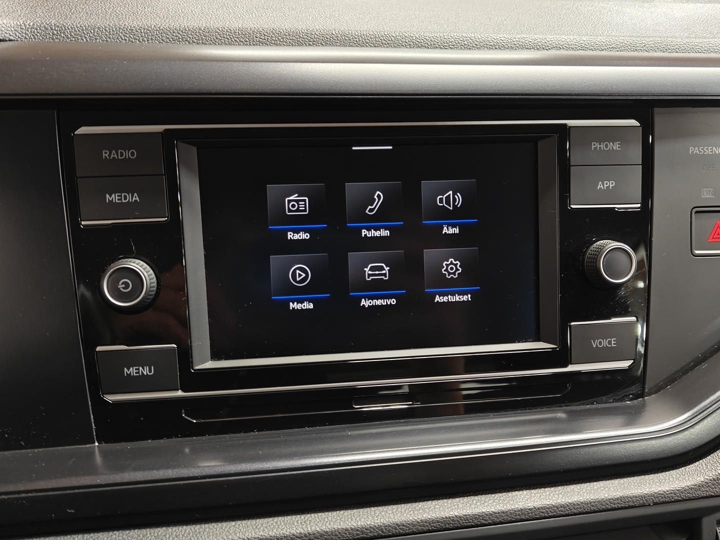 VOLKSWAGEN Polo 2020