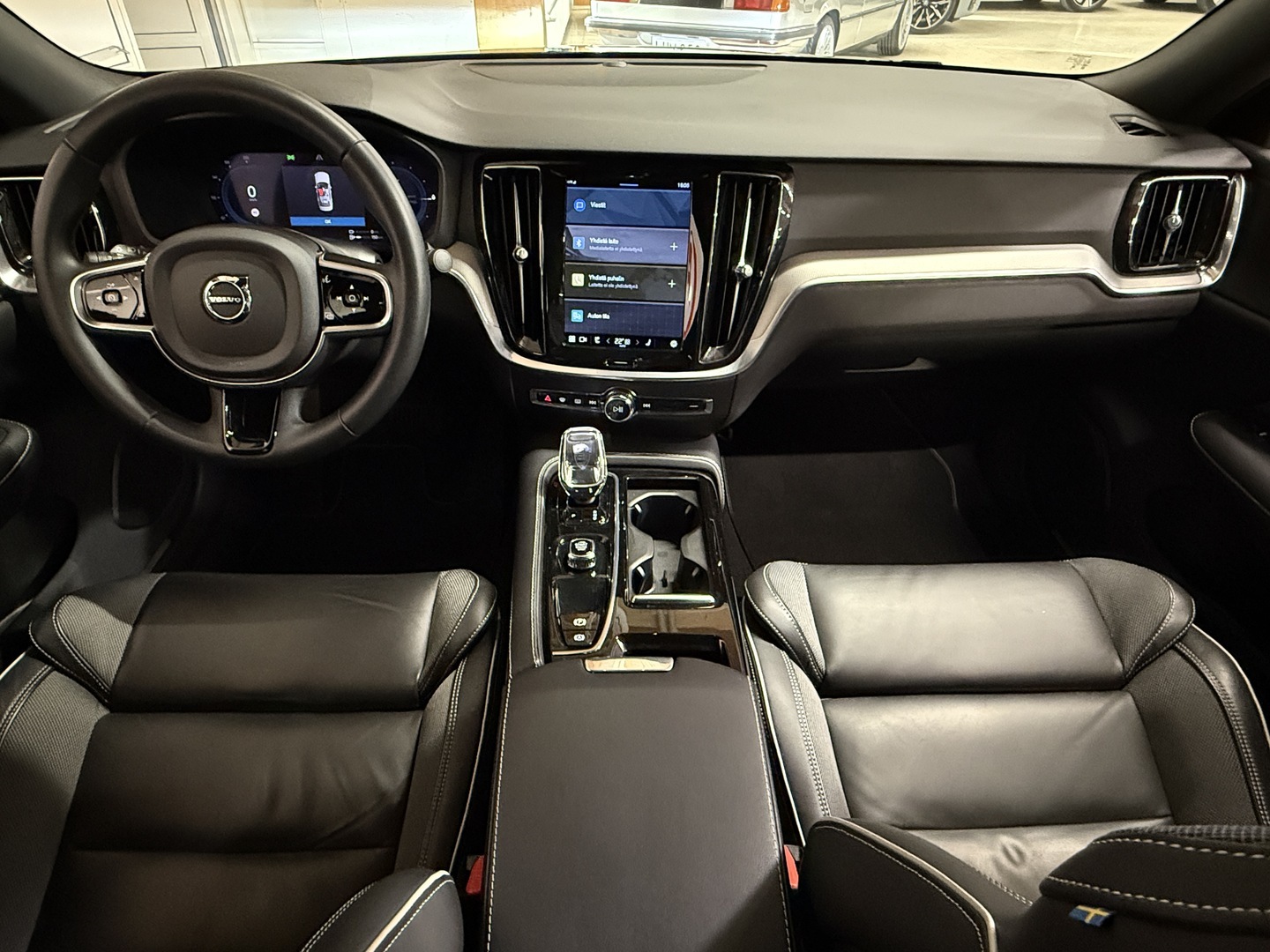 VOLVO S60 11