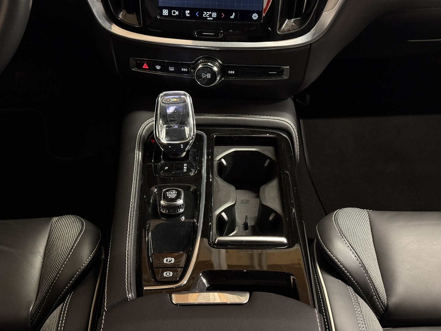VOLVO S60 13