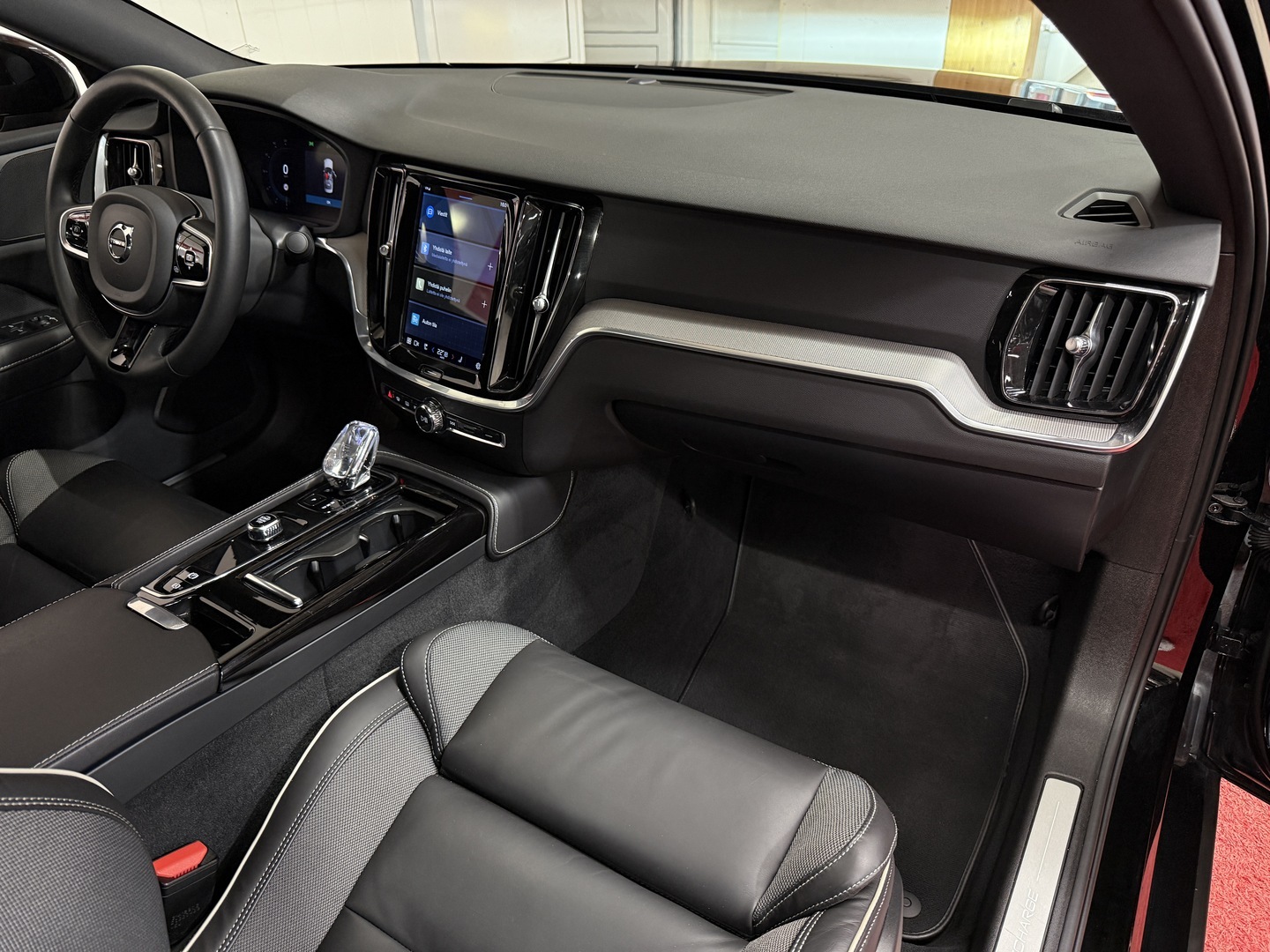 VOLVO S60 18