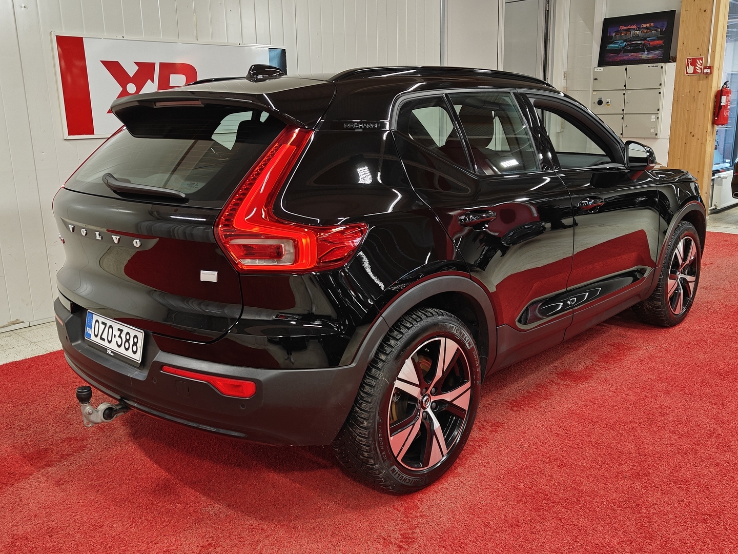 VOLVO XC40 2023