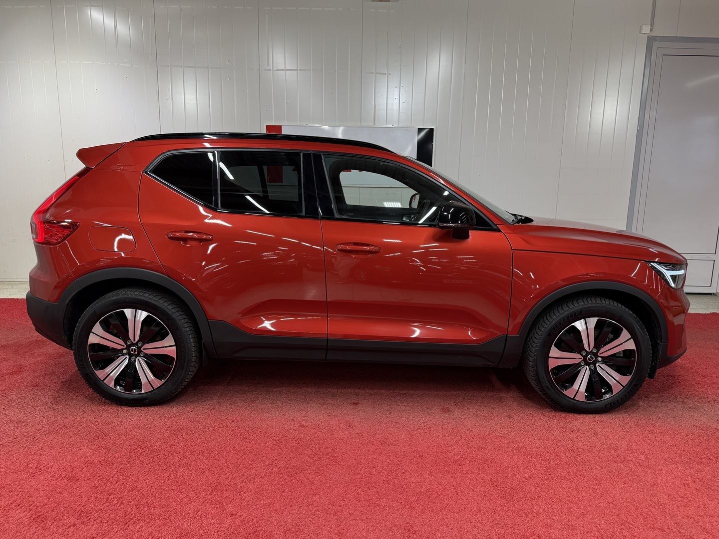 VOLVO XC40 2023