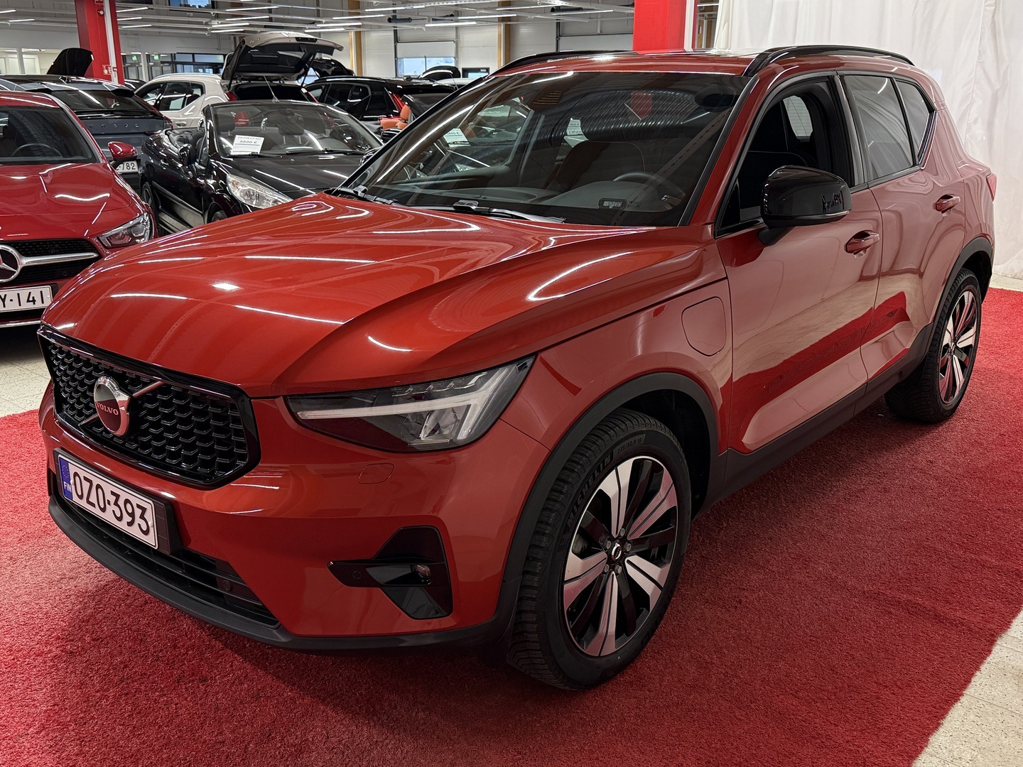 VOLVO XC40 2023