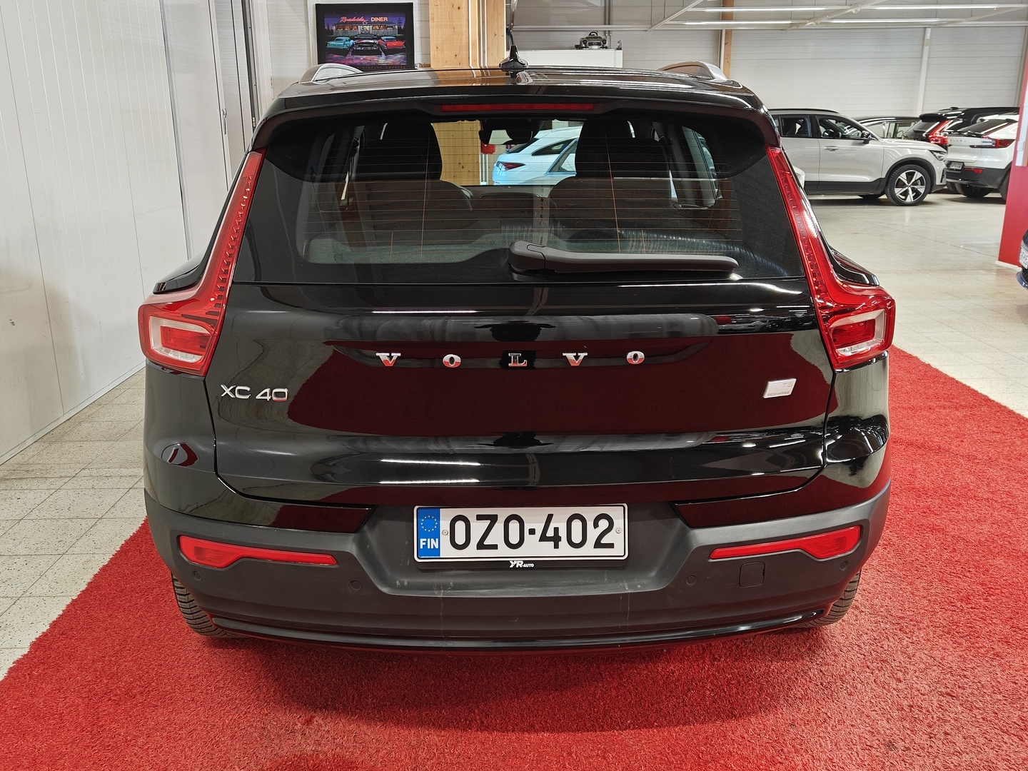 VOLVO XC40 2023