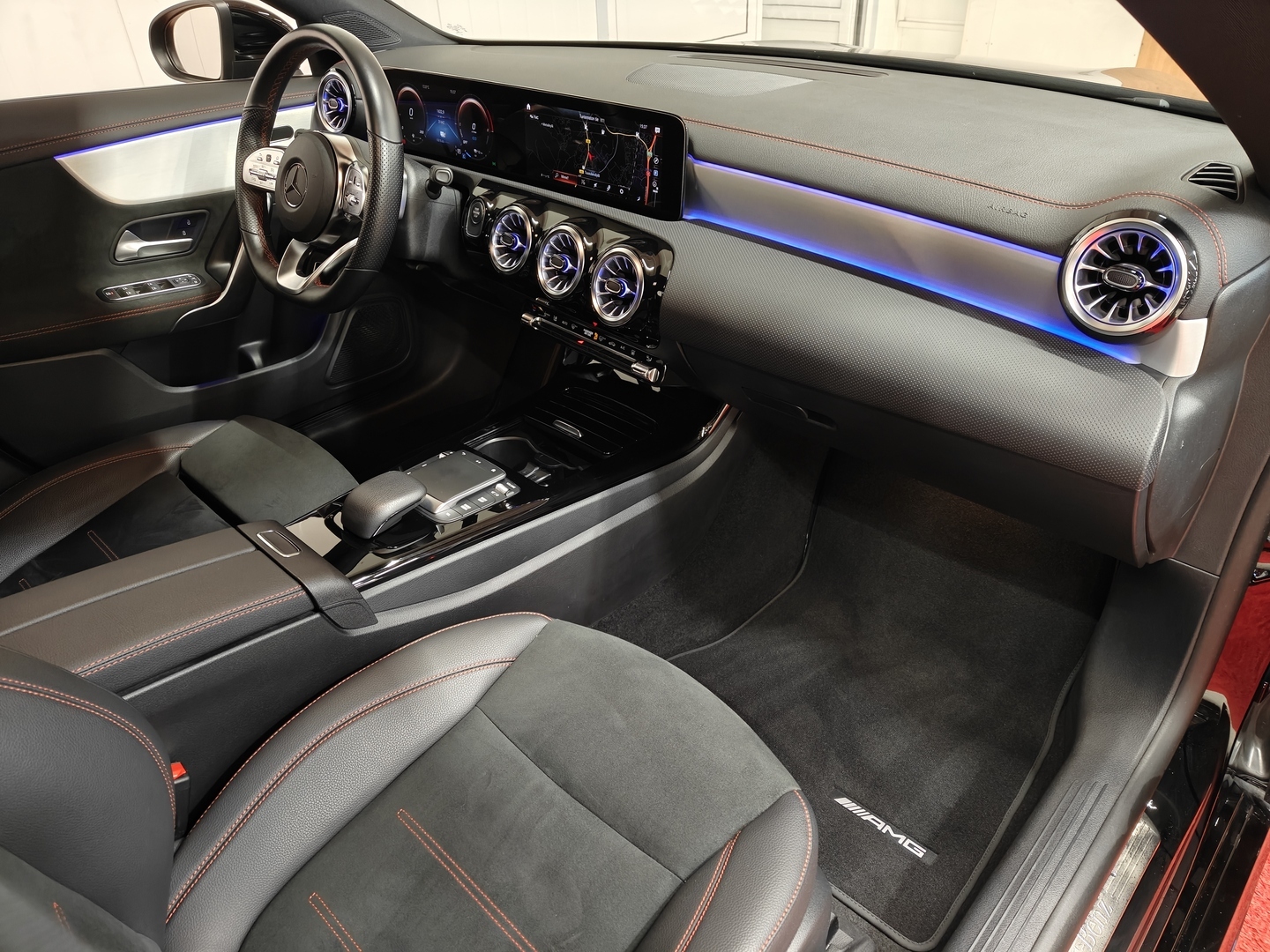 MERCEDES-BENZ CLA 2023