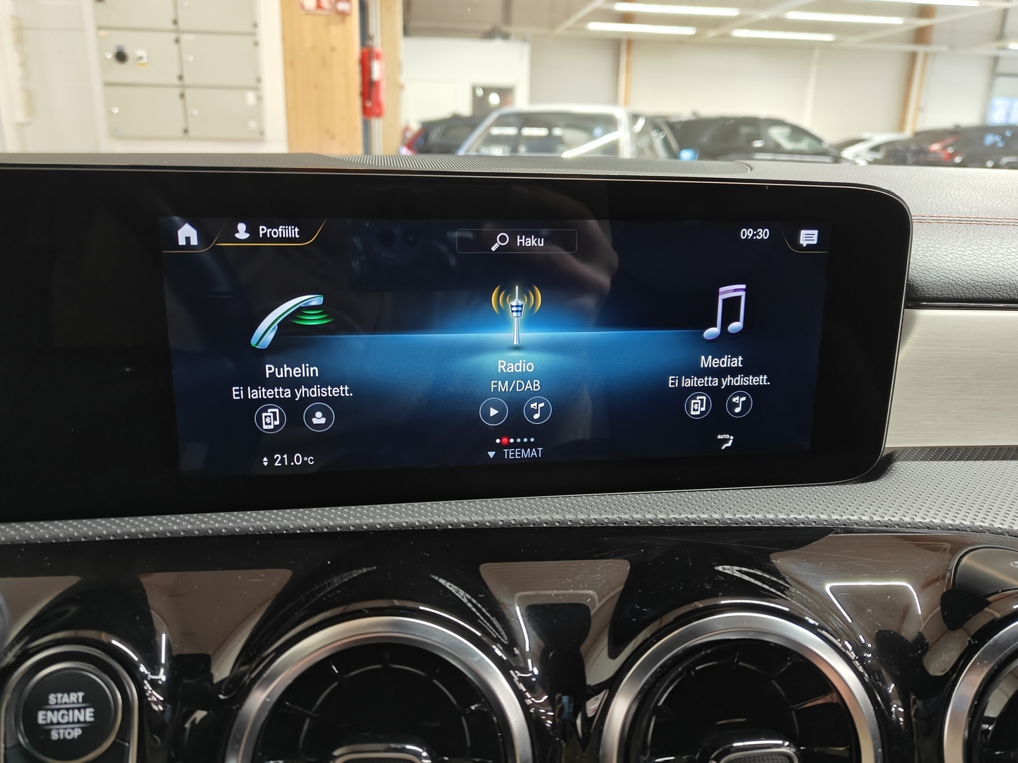 MERCEDES-BENZ CLA 2023