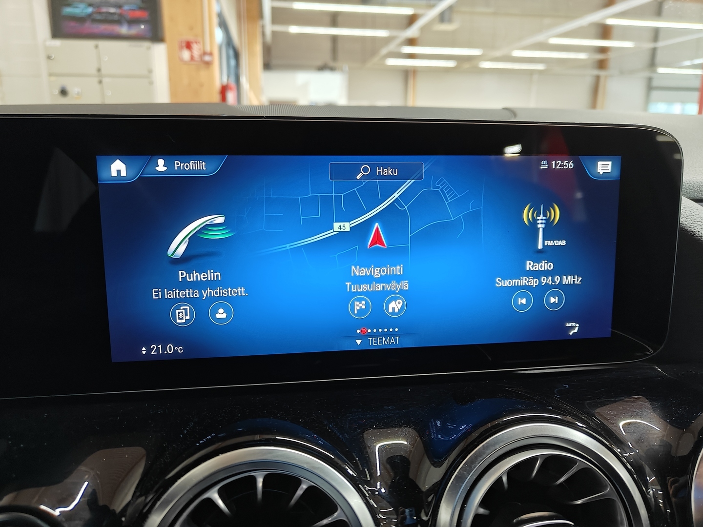 MERCEDES-BENZ EQA 2023