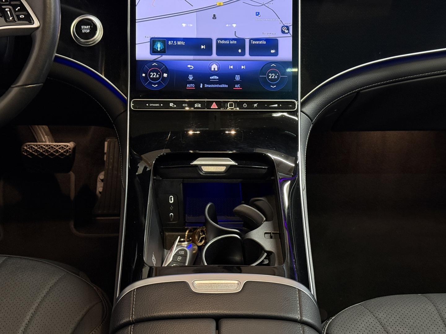 MERCEDES-BENZ EQE SUV 2023