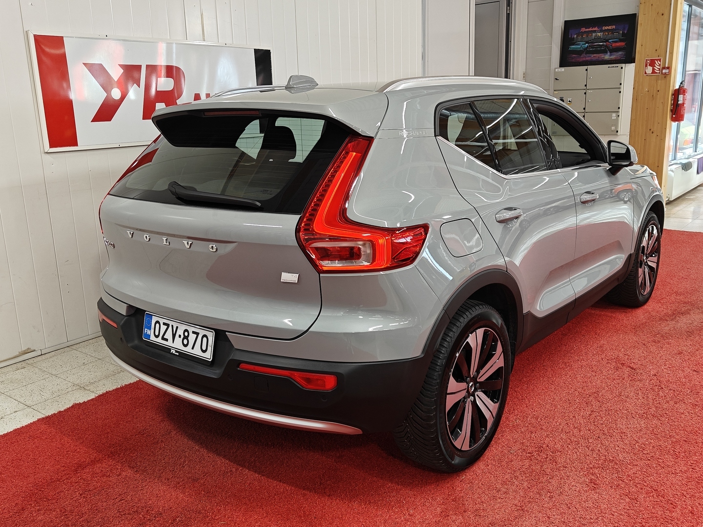 VOLVO XC40 3