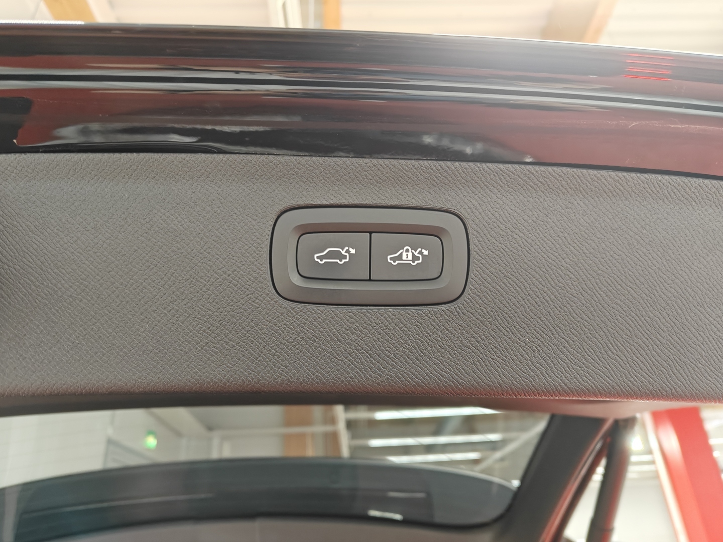 VOLVO XC90 2023