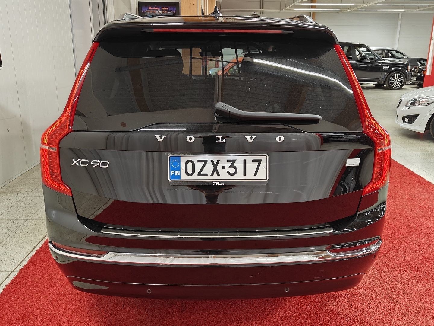 VOLVO XC90 2023