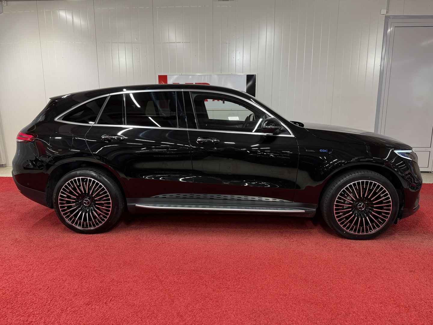 MERCEDES-BENZ EQC 2023
