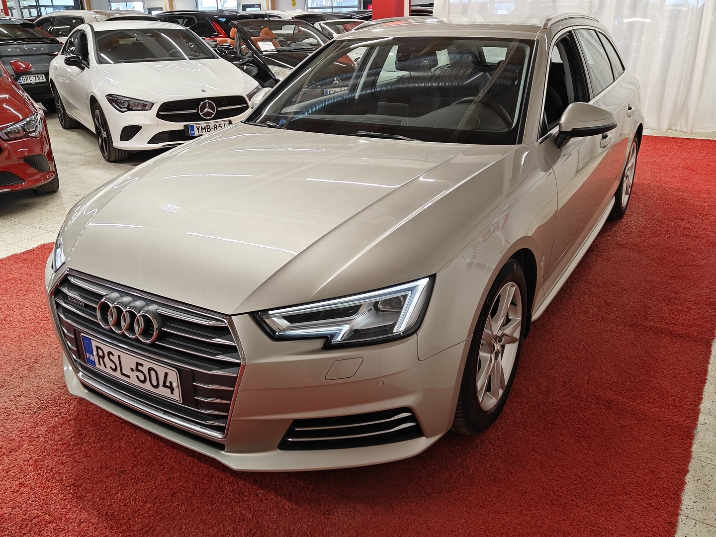 AUDI A4 2016