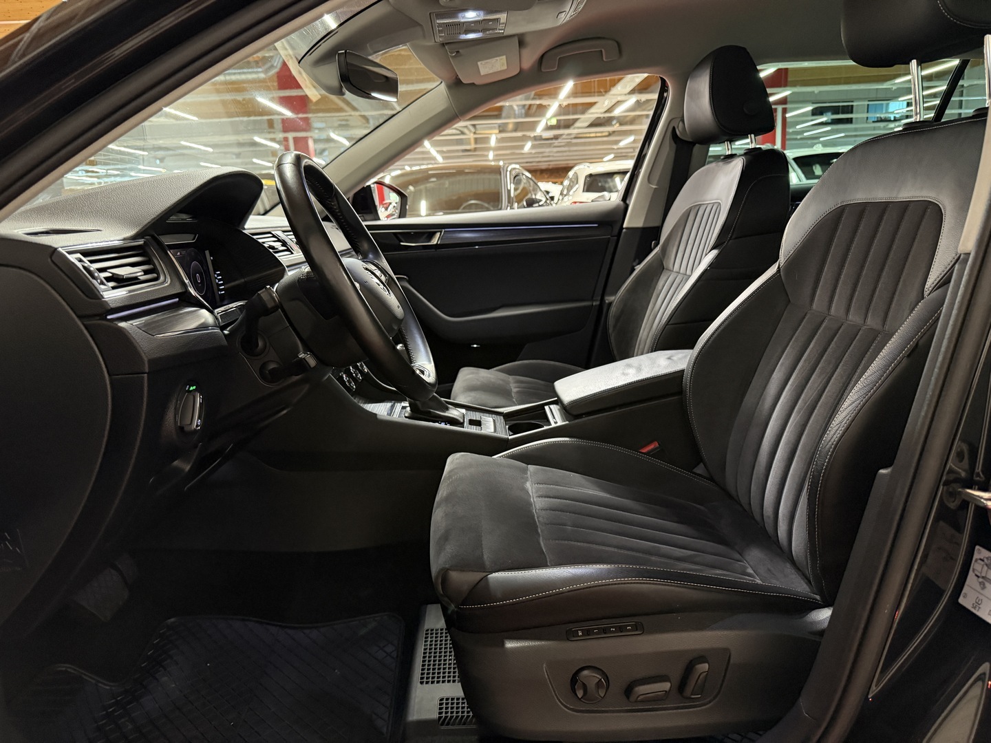 SKODA Superb 2022
