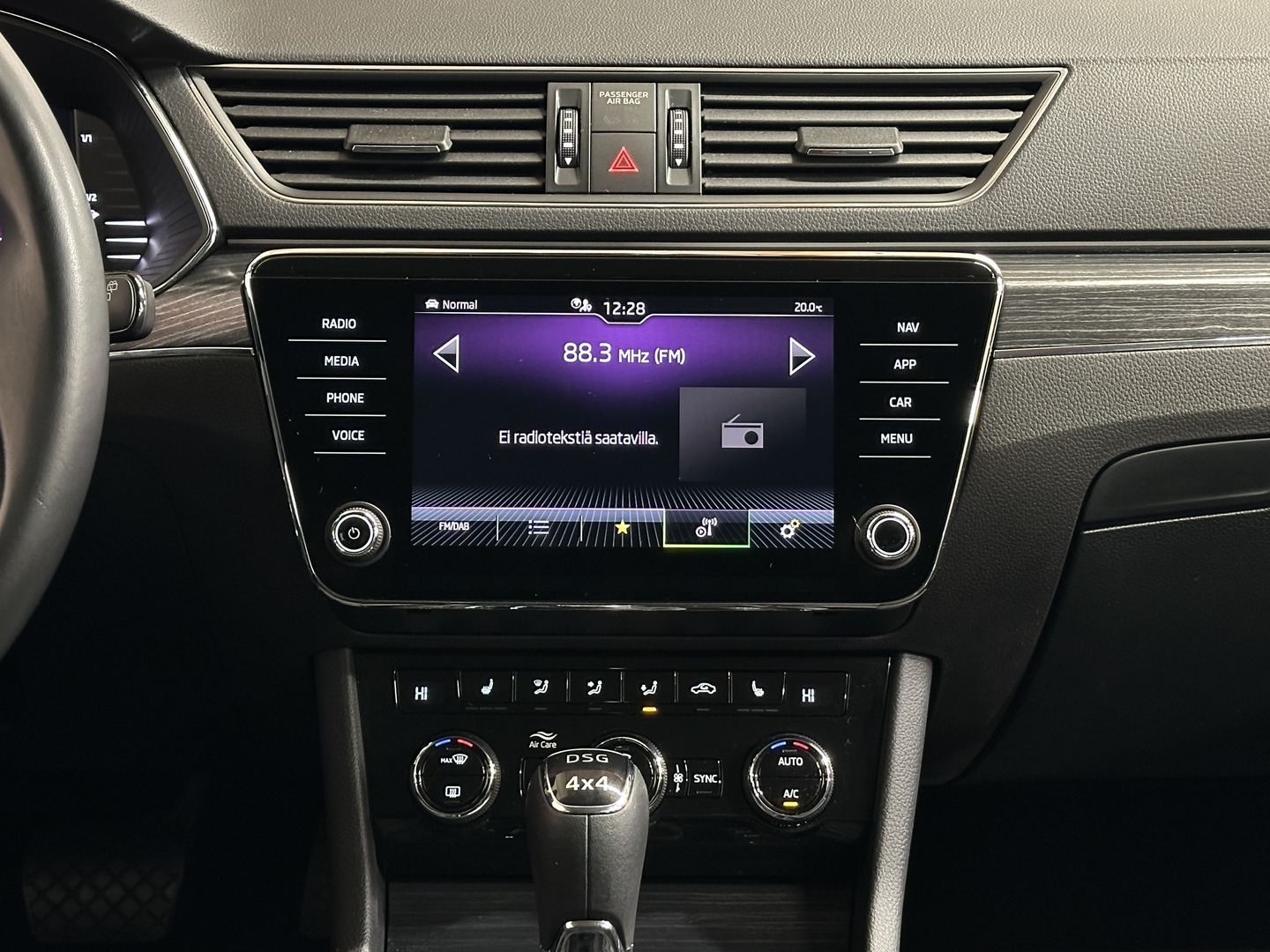 SKODA Superb 2022