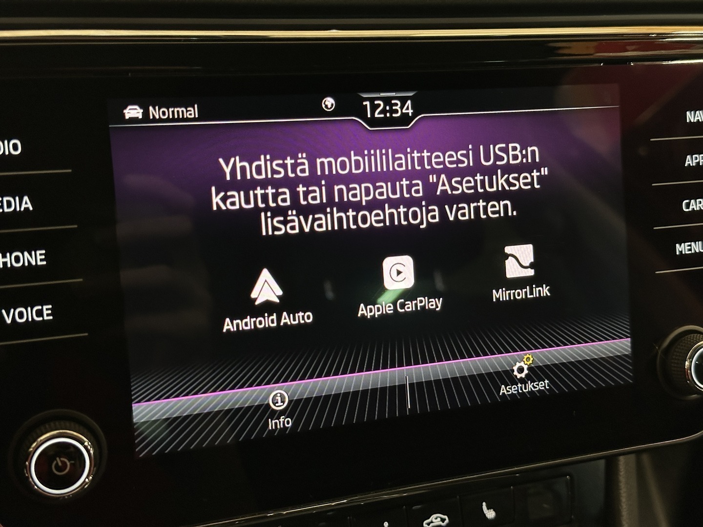 SKODA Superb 2022