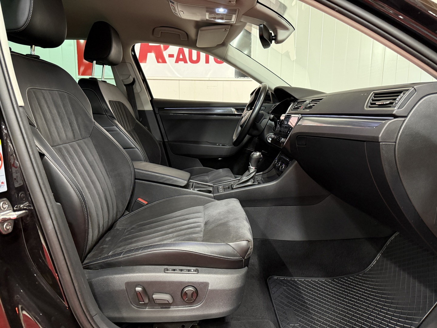 SKODA Superb 2022