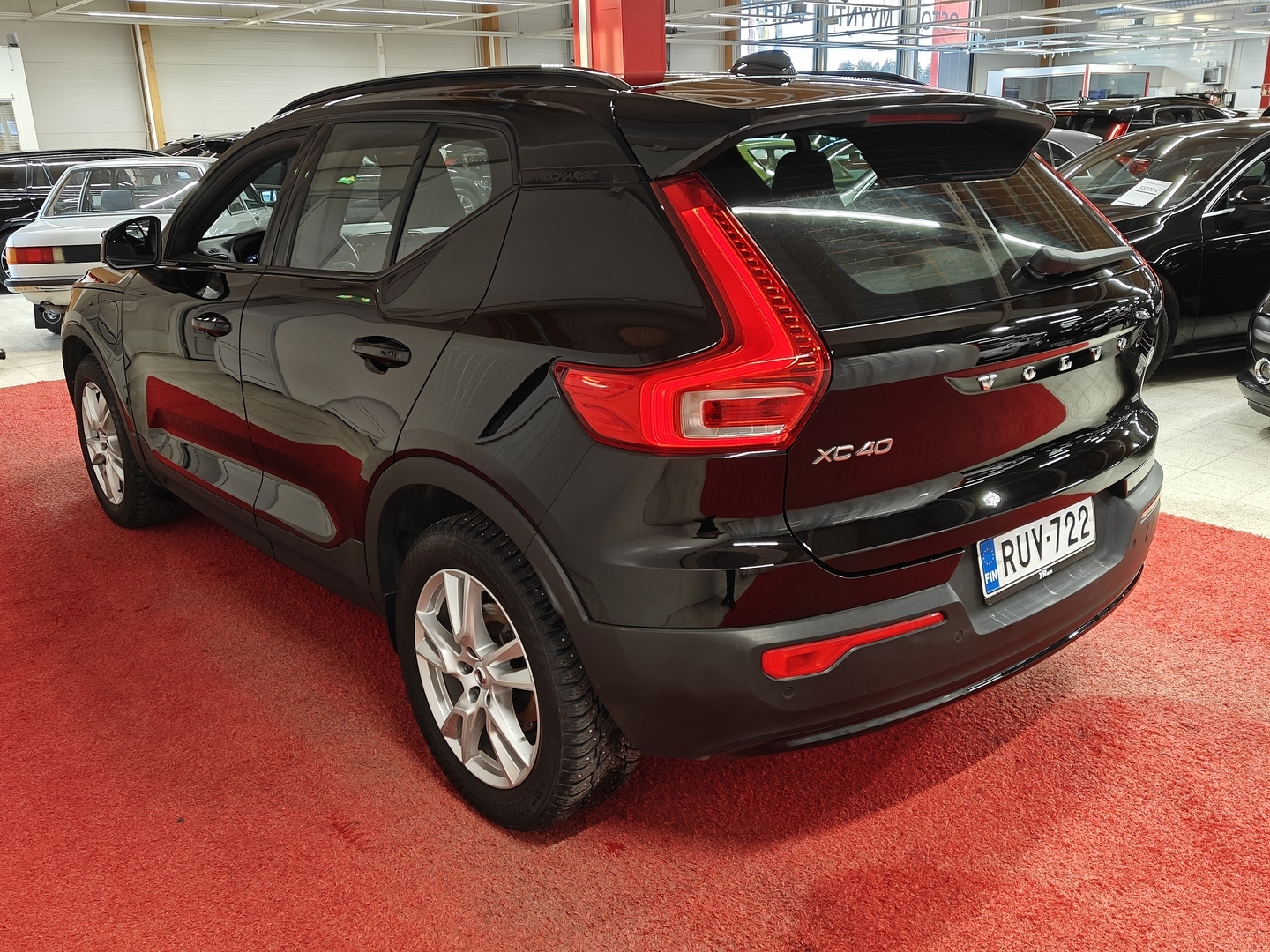 VOLVO XC40 2023